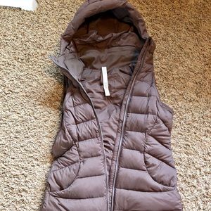 Lululemon down vest size 4